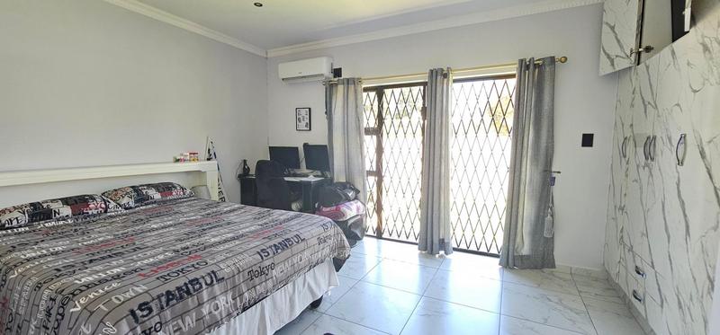 4 Bedroom Property for Sale in Country Club Western Cape